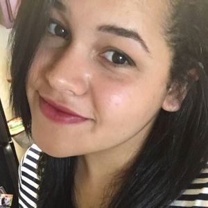 Meet your Posher, Isabella